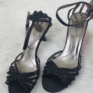 Kenneth Cole Reaction Black Satin Heels Size 10
